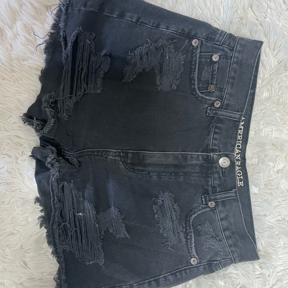 AE Mom shorts